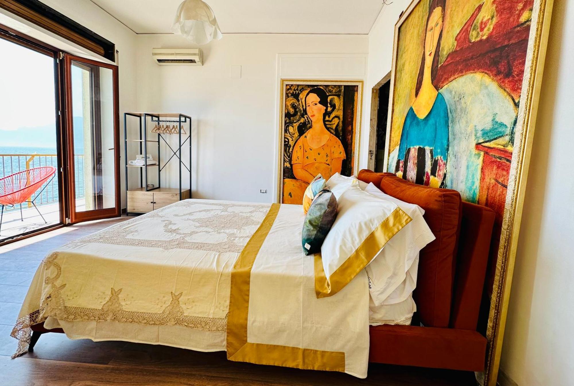 Blumare Arthouse Hotel Salerno Ngoại thất bức ảnh